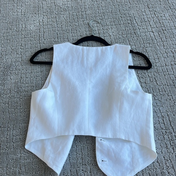 wilfred vest - Picture 2 of 2